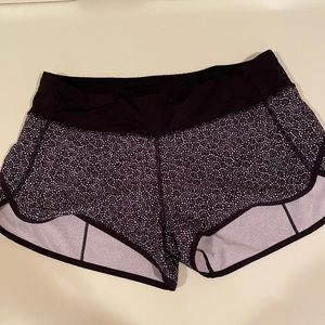 Lululemon speed up short